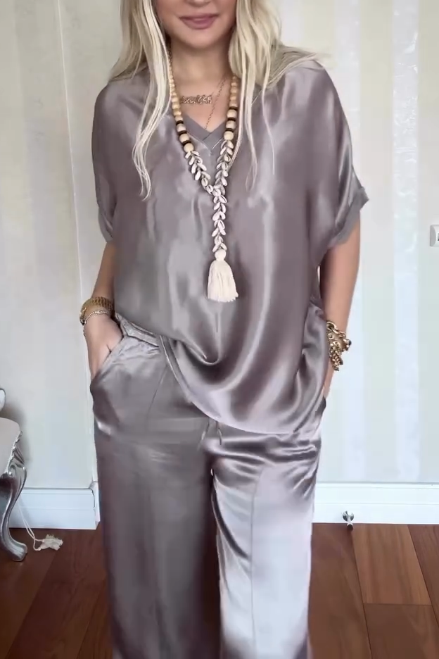 Women's Casual Comfortable V-neck Satin Short-sleeved Two-piece Suit - Seldom Seen Styles