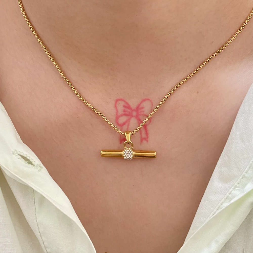 ALICE 18K GOLD PLATED CHARM NECKLACE - Seldom Seen Styles