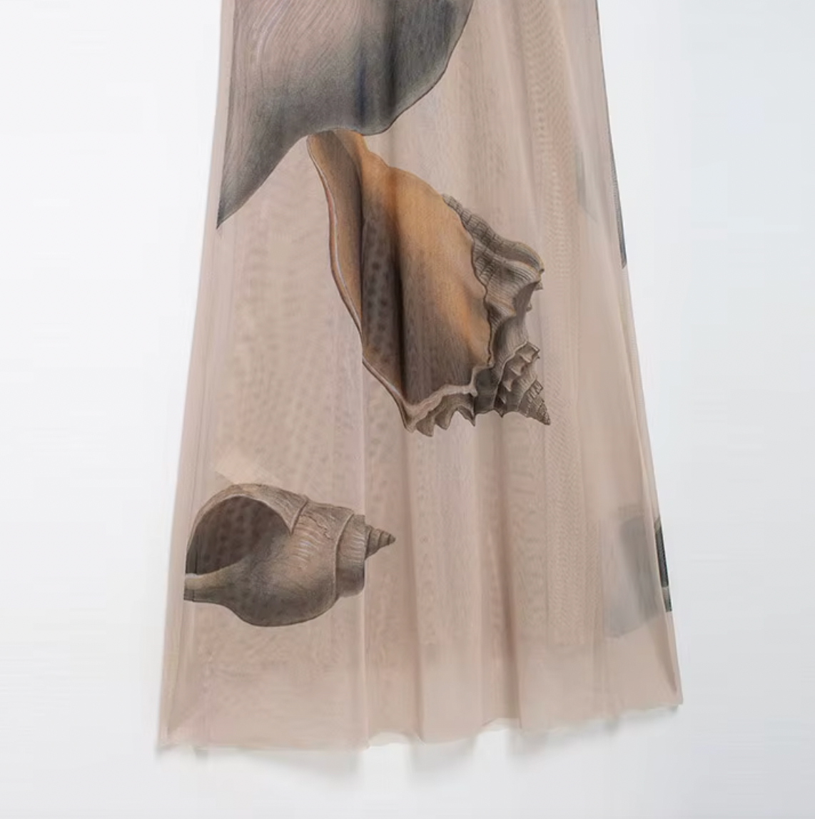 RAYA HALTER SEASHELL DRESS - Seldom Seen Styles