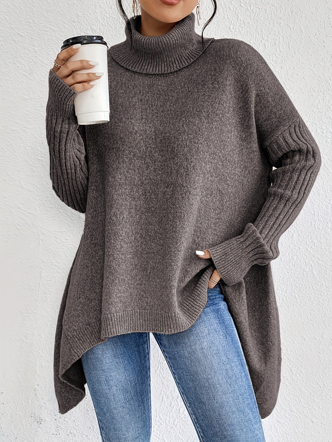 Isla - Oversized Turtleneck Sweater - Seldom Seen Styles