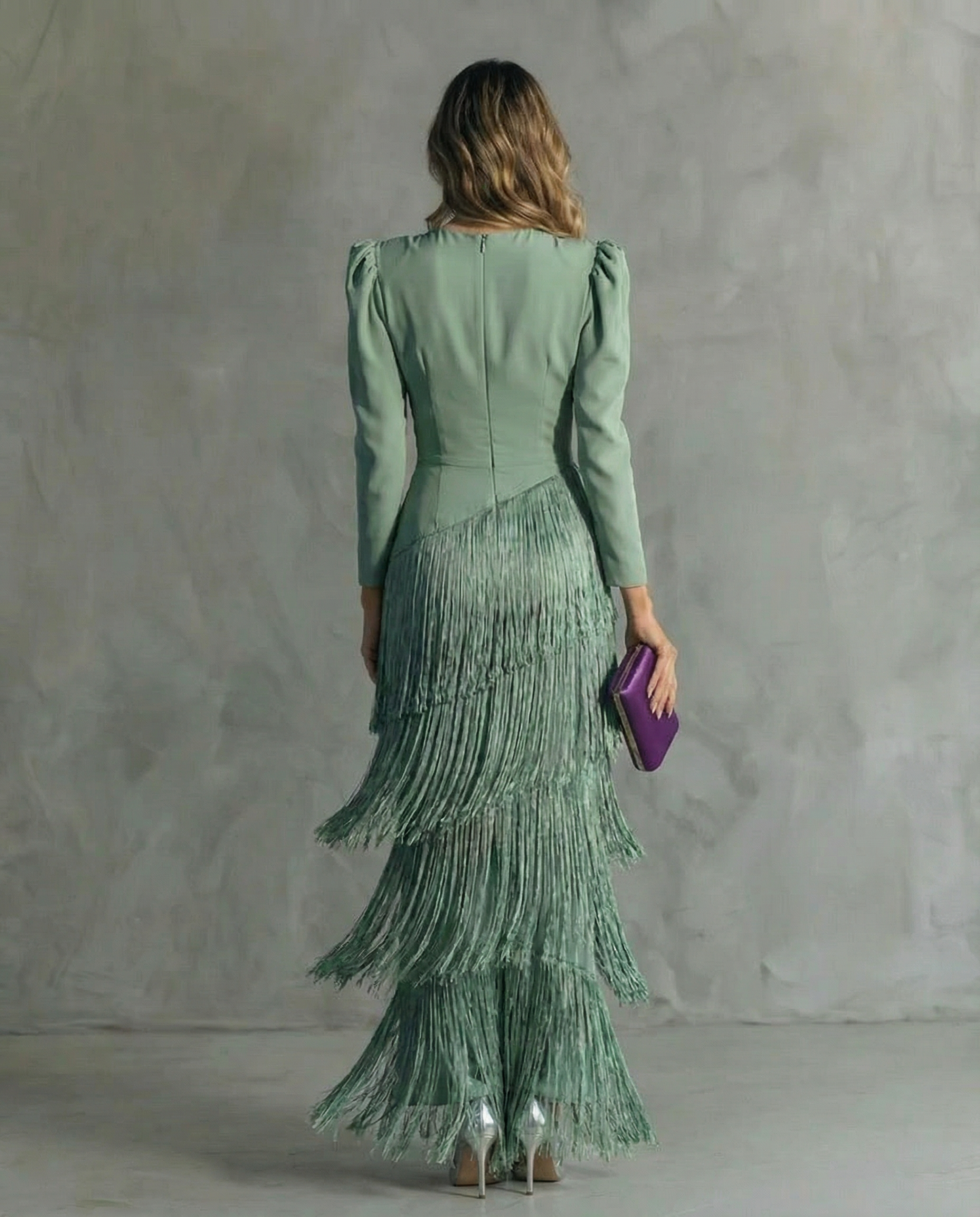 Clara™ | Abito midi elegante con maniche a frange