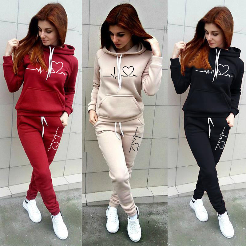 Two-Piece Set Women's Heart Print Raglan Sleeve Hoodie & Drawstring Waist Sweatpants Set, Casual Long Sleeve Hooded Pullover & Pocket Jogger Pants, Women's Fall & Winter Clothes, Holiday Outfits, Soft Clothes - Seldom Seen Styles