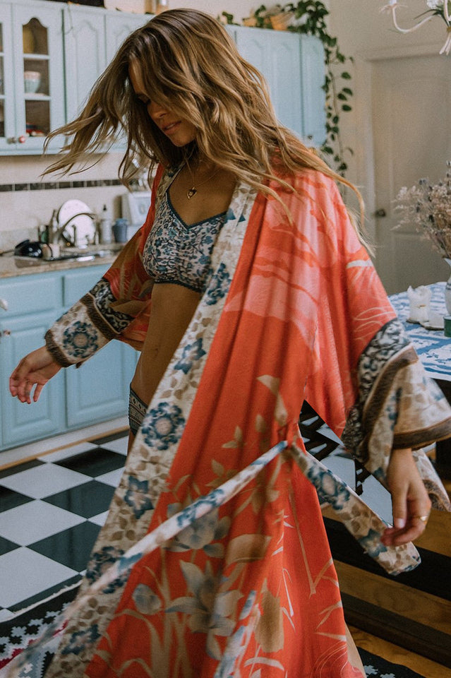 Floral Crane Print Kimono With Belt - Seldom Seen Styles