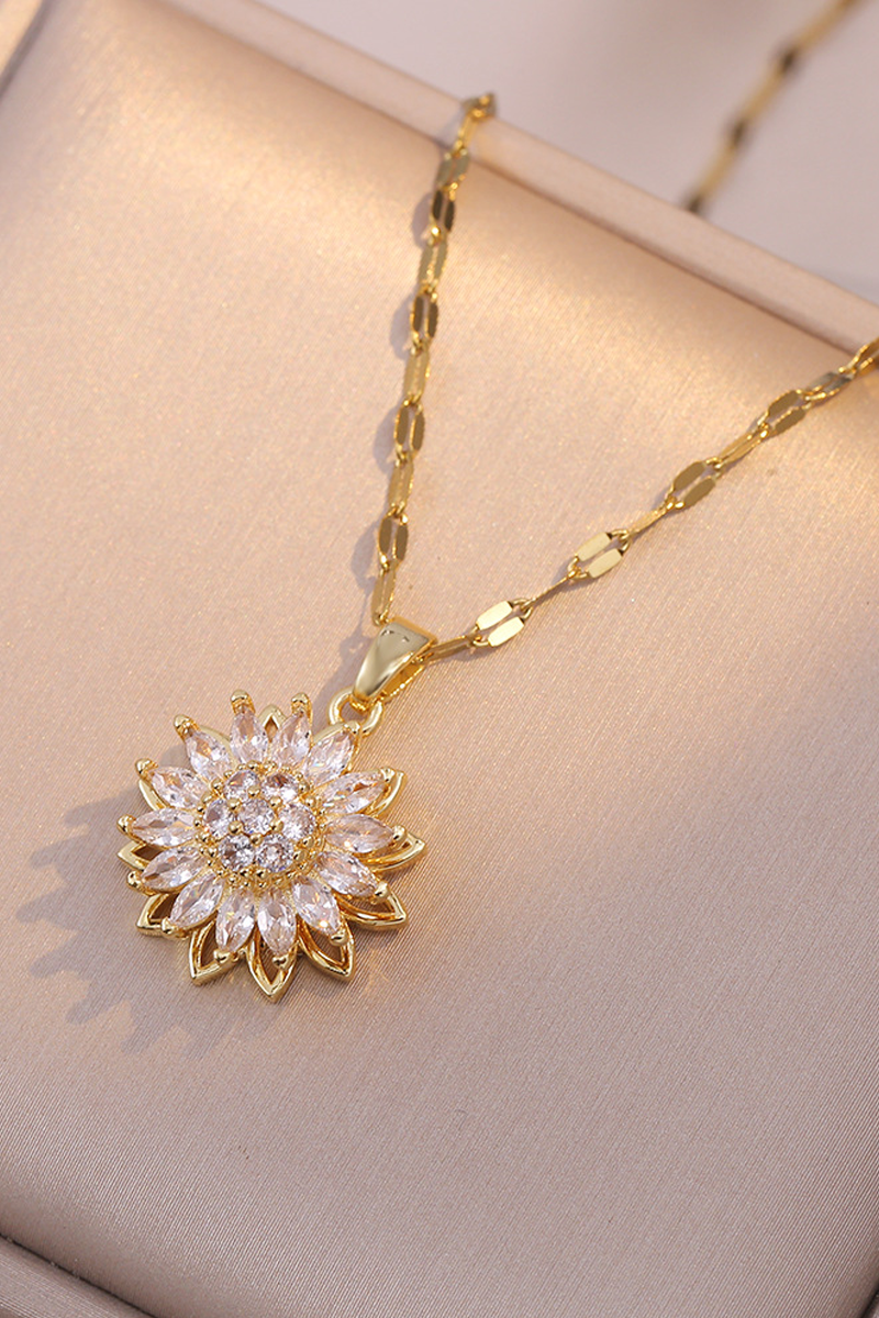 Women's Sunflower Diamond Pendant Necklace - Seldom Seen Styles