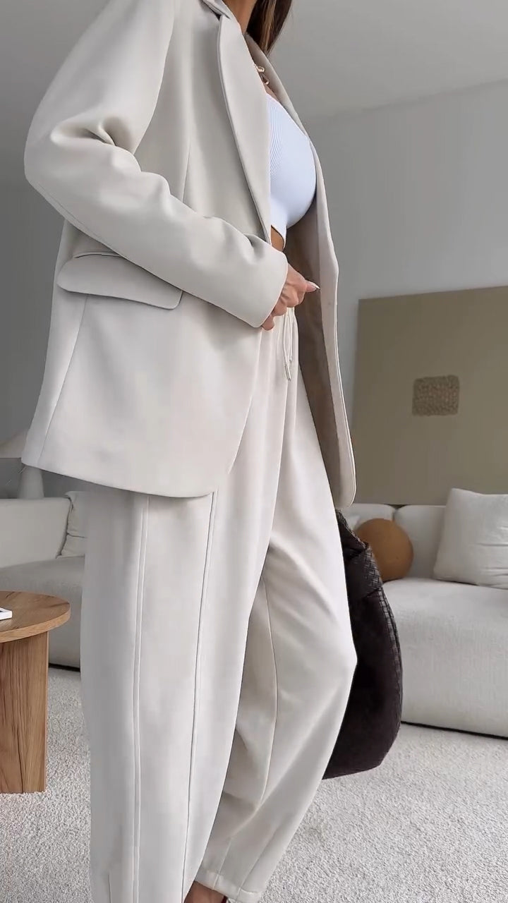 Women's Lapel Solid Color Commuter Suit - Seldom Seen Styles