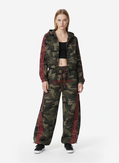 Retro Patchwork Embroidered Camouflage Barrel Pants