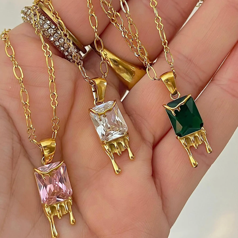 ALICE 18K GOLD PLATED CHARM NECKLACE - Seldom Seen Styles