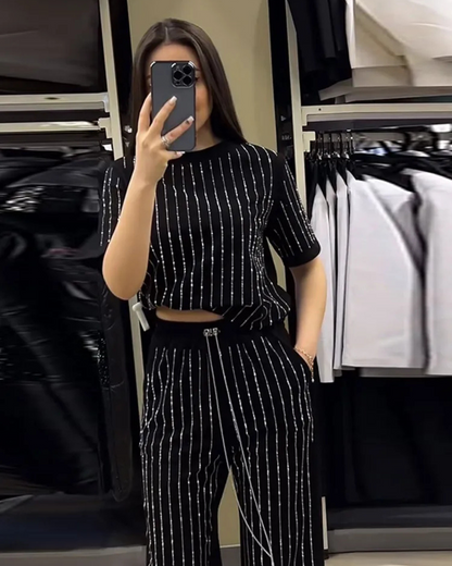 Conjunto casual de dos piezas con pantalones y camisa de manga corta para mujer - Seldom Seen Styles