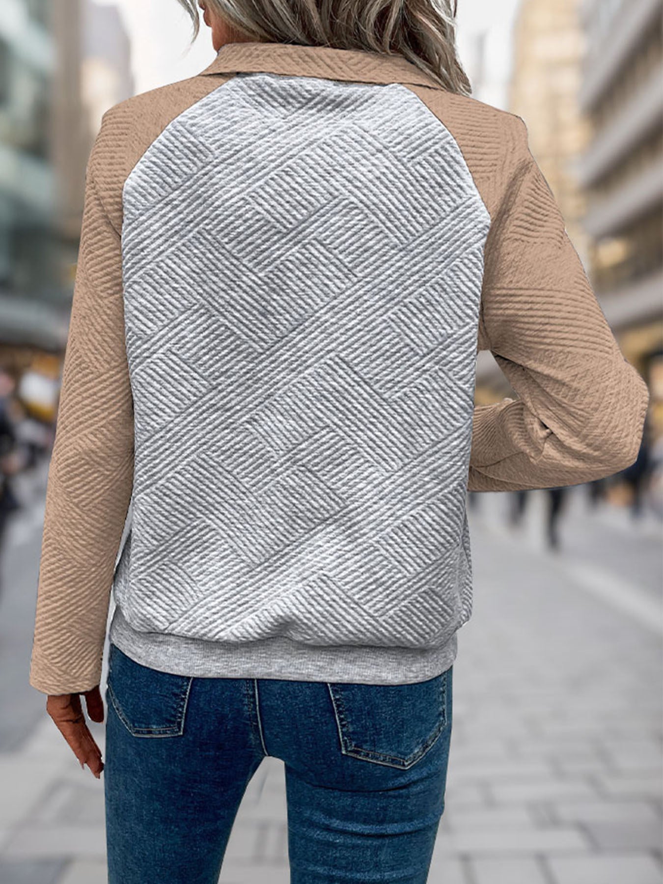 Womens Sweatshirt Casual Textured Long Sleeve Henley Button V Neck Loose Pullover 2025 Trendy Fall Outfits Tops