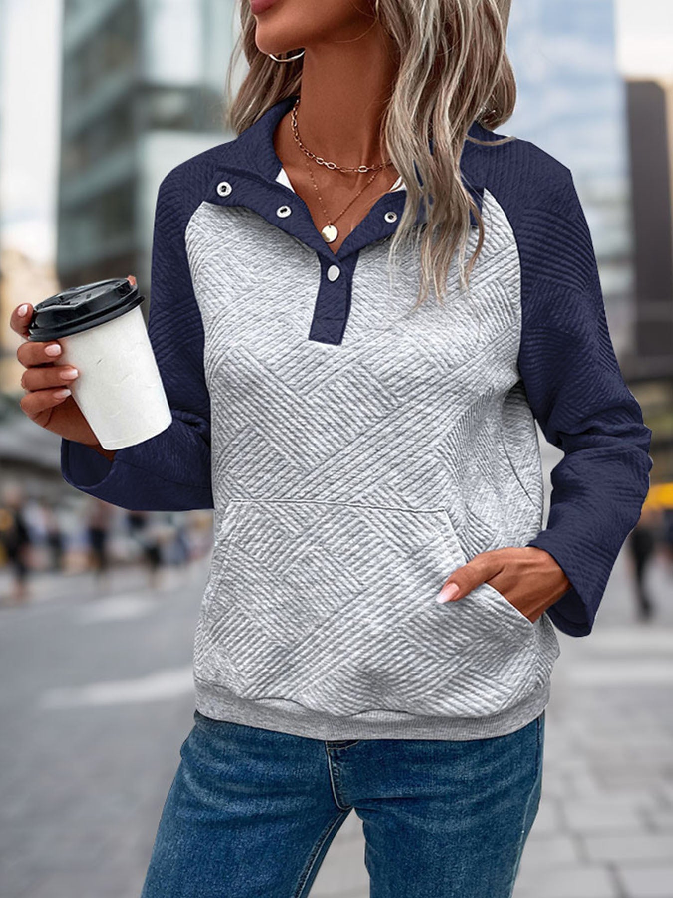 Womens Sweatshirt Casual Textured Long Sleeve Henley Button V Neck Loose Pullover 2025 Trendy Fall Outfits Tops
