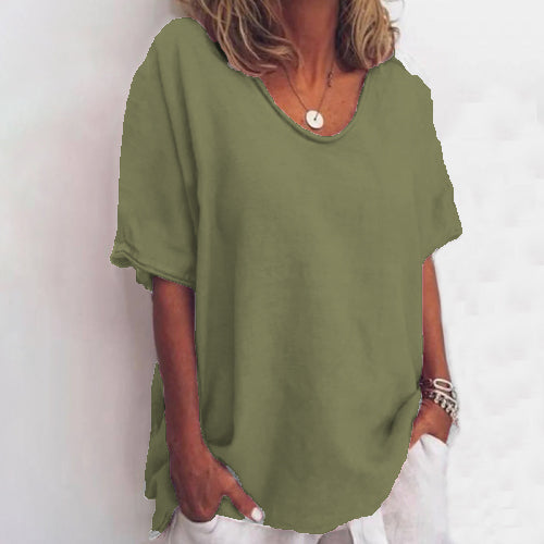 Solid color V-neck short-sleeved plus size women's T-shirt - Seldom Seen Styles