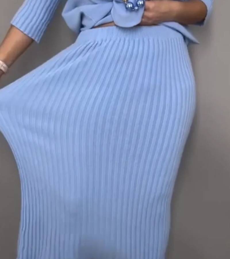 Debora | Completo in Maglia con Gonna a Coste