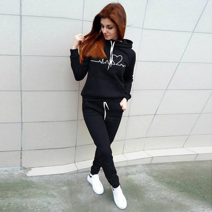 Two-Piece Set Women's Heart Print Raglan Sleeve Hoodie & Drawstring Waist Sweatpants Set, Casual Long Sleeve Hooded Pullover & Pocket Jogger Pants, Women's Fall & Winter Clothes, Holiday Outfits, Soft Clothes - Seldom Seen Styles