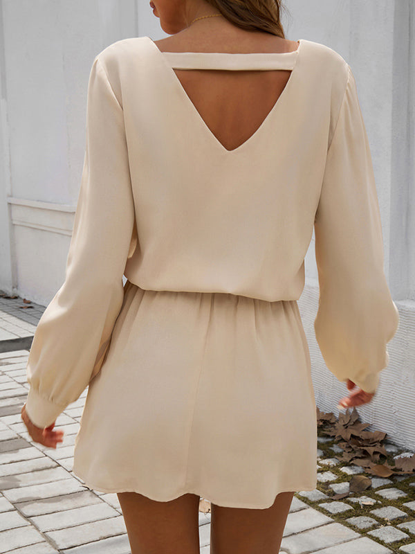 Elasticity Pleated Solid Color A-Line High Waisted V-Neck Mini Dresses - Seldom Seen Styles