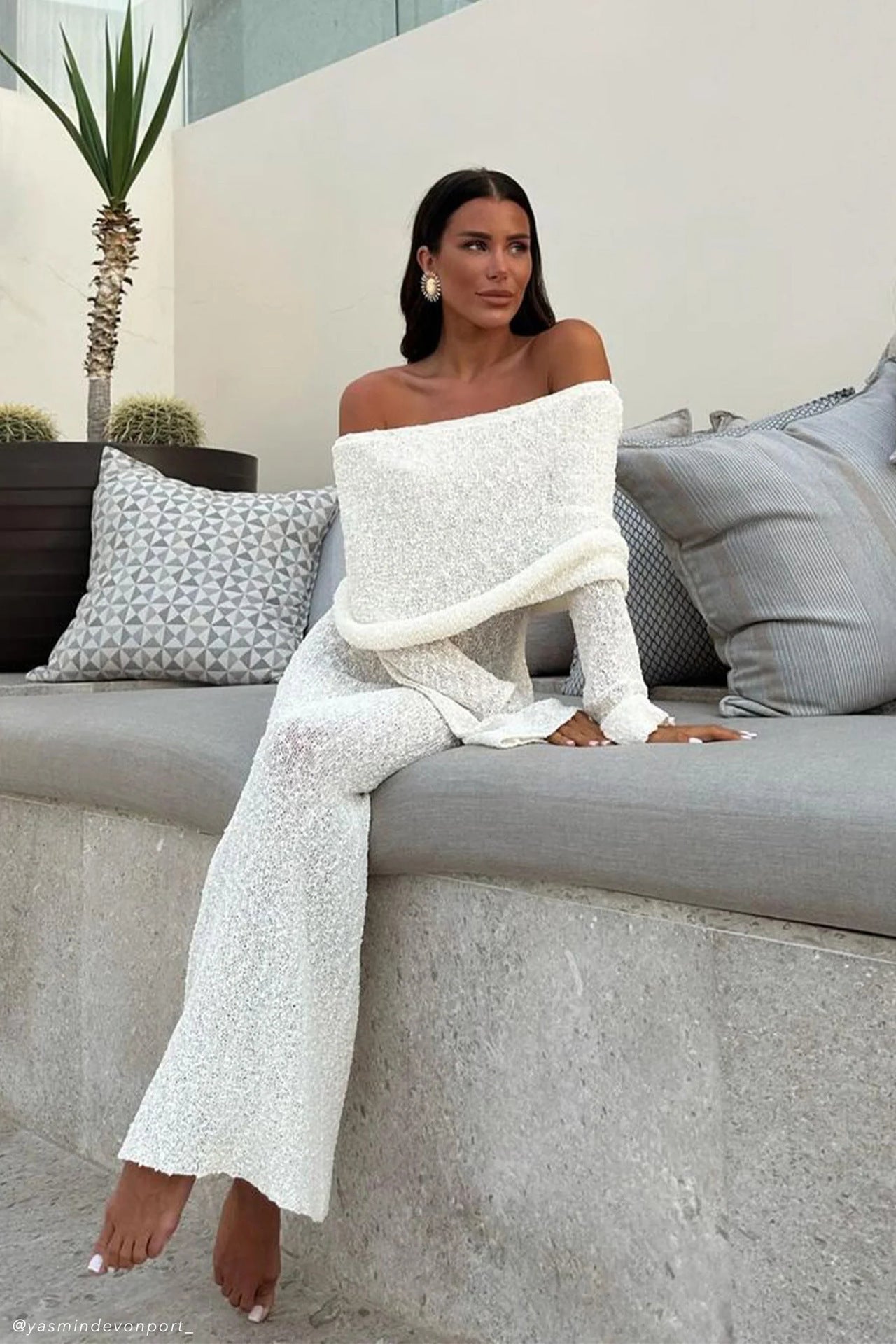 Feo Off-shoulder Maxi Dress French Style Beach Dress Long Sleeve Knitted  Dress Long Dress for Women - Seldom Seen Styles