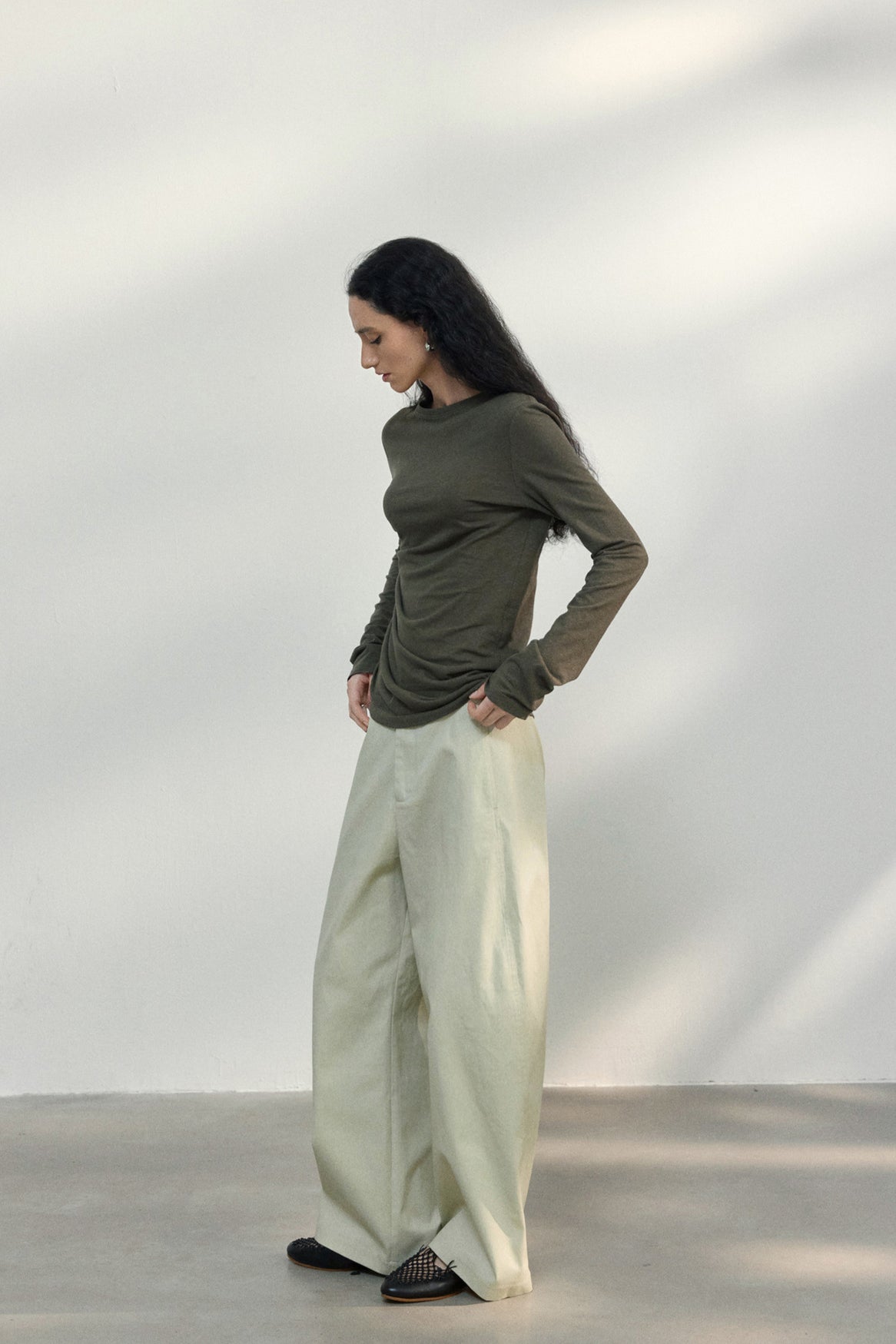 Fitted Textured Pleated Cotton Linen Women's Casual Long Sleeve Tops Crew Neck Round Hem  T-Shirts Tunic Tops - Seldom Seen Styles