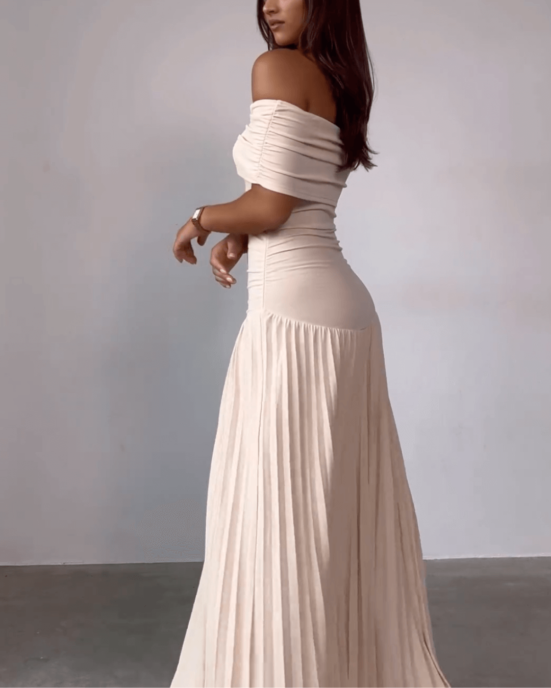 Off Shoulder Maxi Dress - Seldom Seen Styles