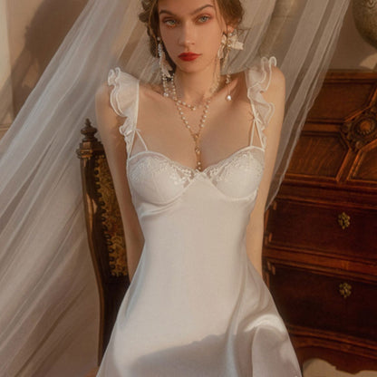 DANIELLE SILKY SWEETHEART LINGERIE SLIP - Seldom Seen Styles