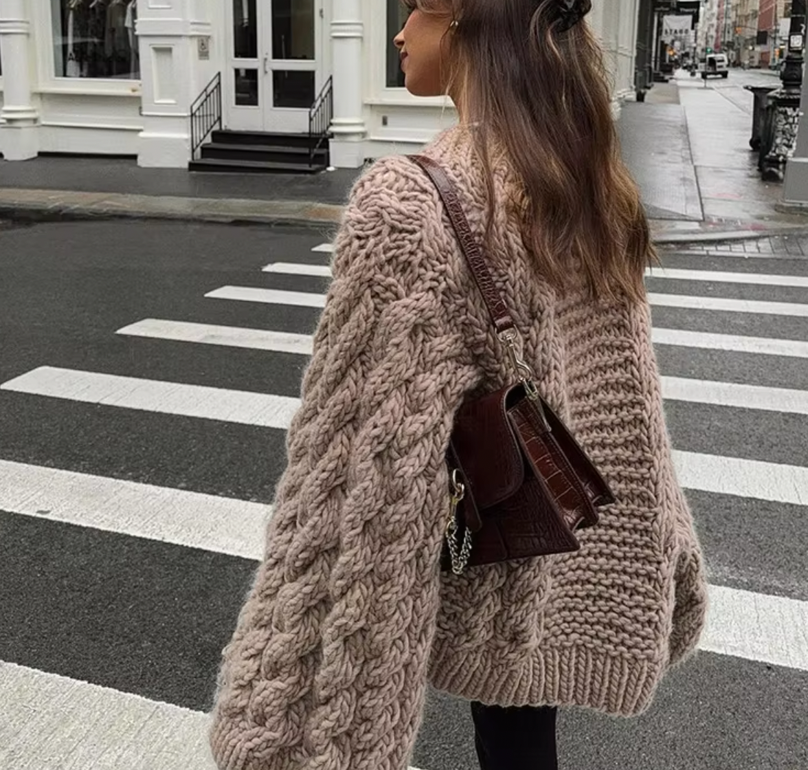 TINA OVERSIZED FALL CHUNKY SWEATER - Seldom Seen Styles