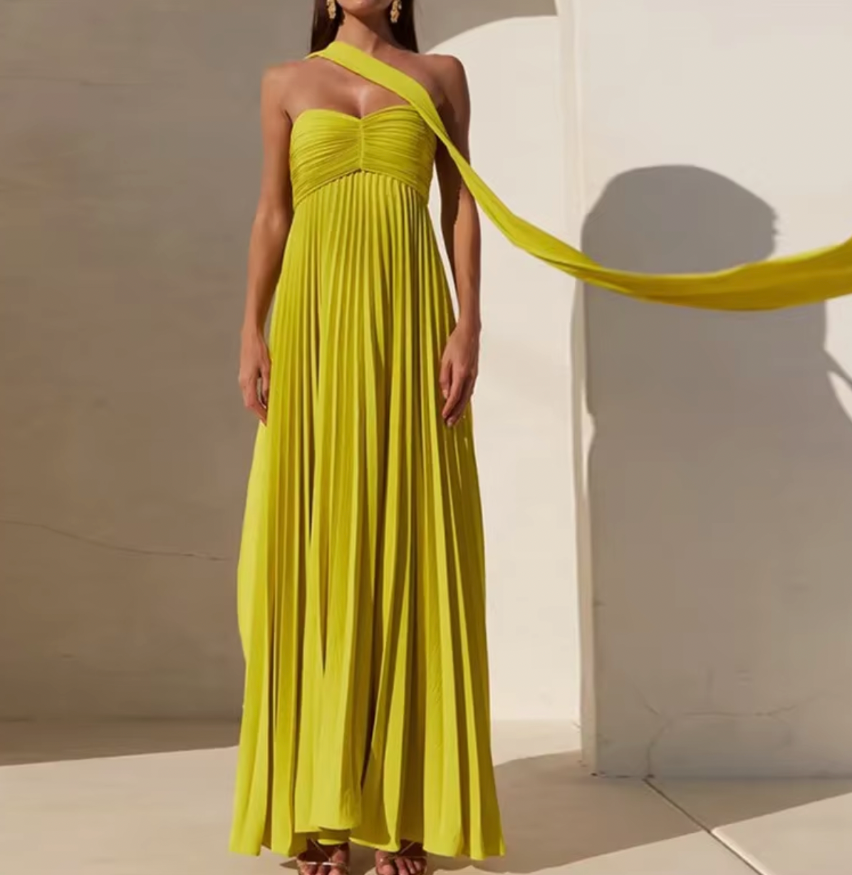 MELANI GREEN PLEATED STRAPLESS GOWN - Seldom Seen Styles