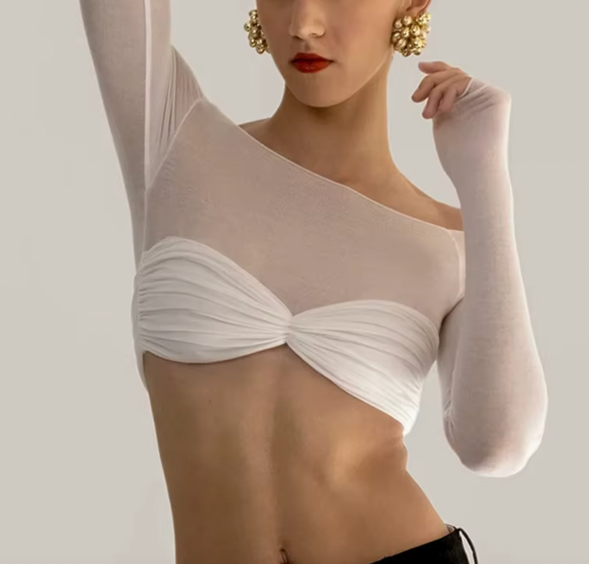 LARA CROPPED LONG SLEEVE TOP - Seldom Seen Styles