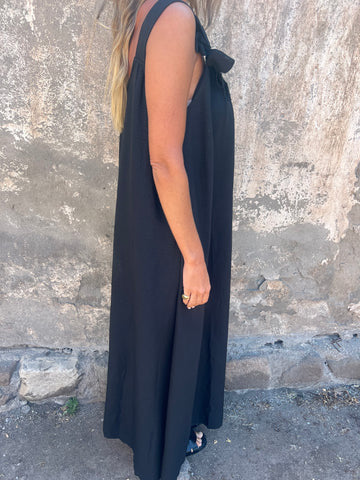 Solid Floral Embellished Sleeveless Loose Maxi Dress Summer New Women's Solid Color Lace Fashion Dress Women's Dress - Seldom Seen Styles