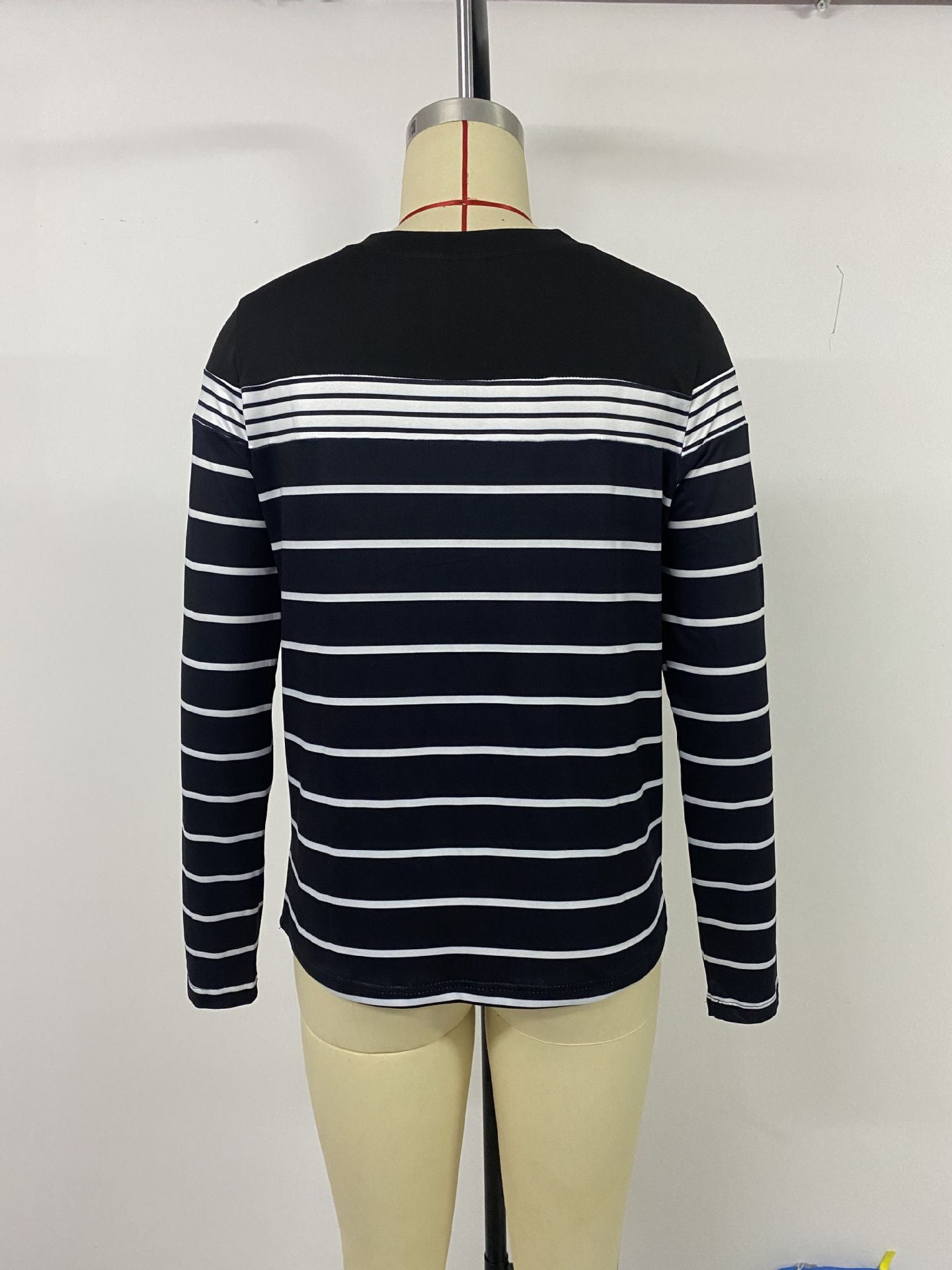 Women Long Sleeve Striped Sweatshirt Crew Neck Loose Casual Top Fall Tees Western Shirts for Women - Seldom Seen Styles