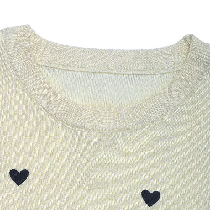 Women's Cute Aesthetic Heart Cream Sweaters Trendy Fall Pullover Crewneck Long Sleeve Soft Knitted Sweater Top - Seldom Seen Styles