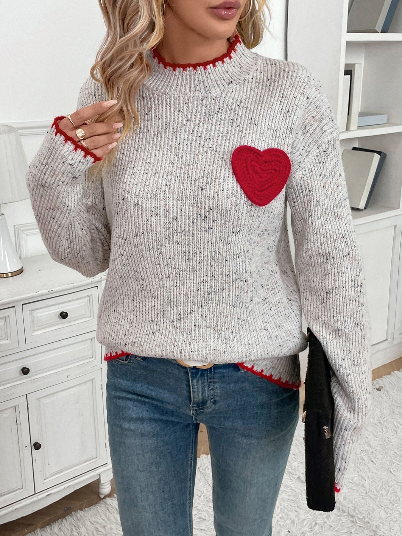 Women's Cute Heart Patched Crewneck Sweater Long Sleeve Ribbed Knit Pullover Casual Sweaters Casual Loose Sweater - Seldom Seen Styles