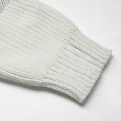 Womens Sweater Round Neck Tops 2025 Trendy White Contrast Heart Pattern Crew Neck Sweater - Seldom Seen Styles