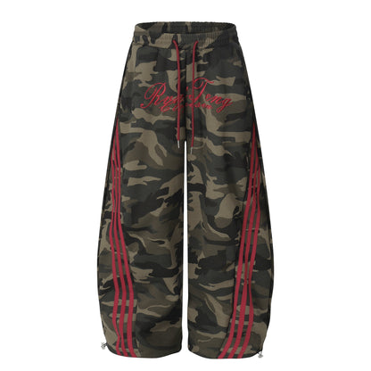 Retro Patchwork Embroidered Camouflage Barrel Pants