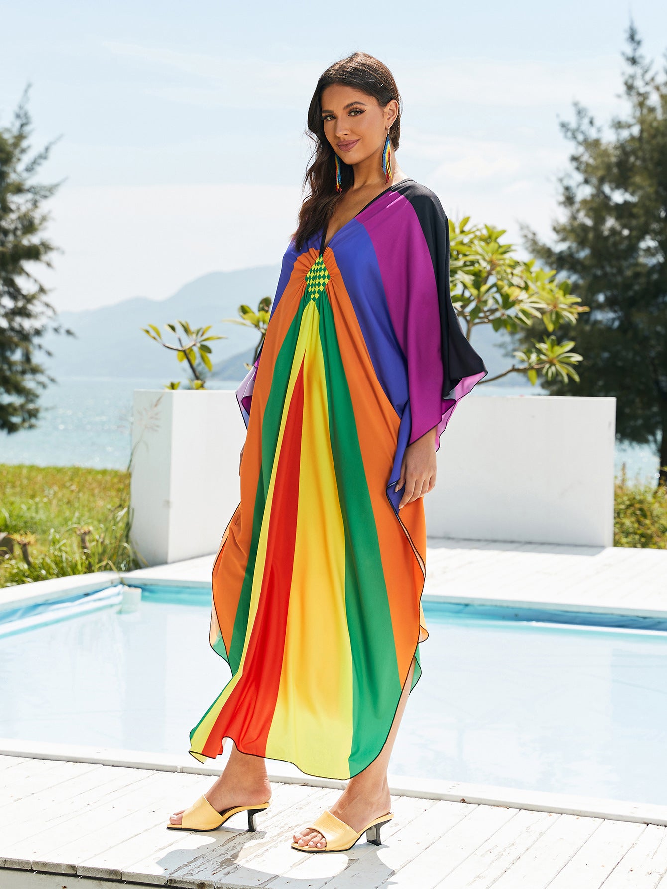 [Plus Size] Butterfly/feather Print Ruched Split Hem Tunic Dress, Valentine's Day Elegant Batwing Sleeve V Neck Long Dress for Summer, Casual Womenswear, Gift, Homecoming Dresses, Women's Clothes for Beach Holiday Vacation, Moo Moo Dresses