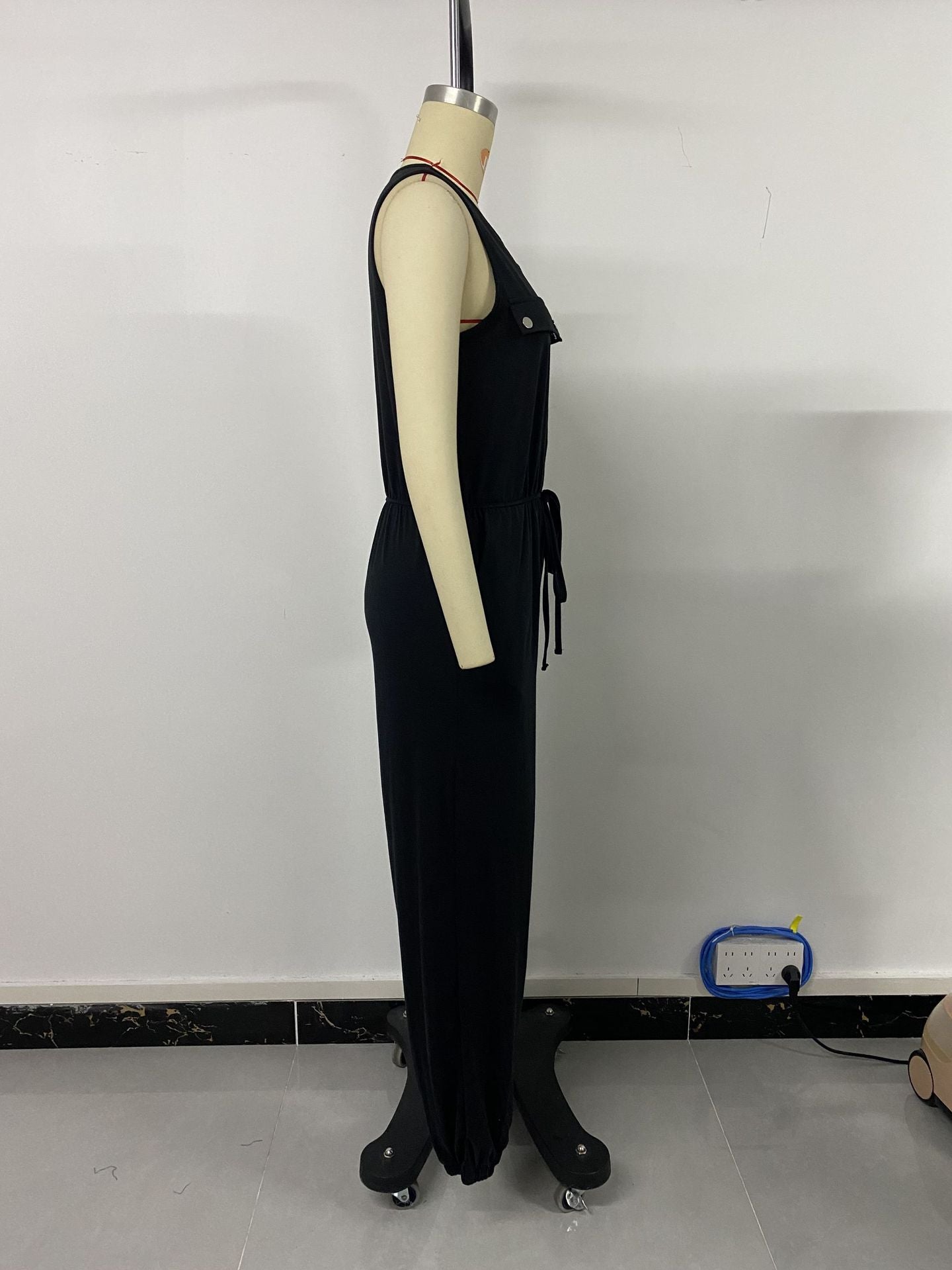 Summer Rompers for Women 2024 Sleeveless Pokect Tummy Control Dressy Rompers for Women 2024