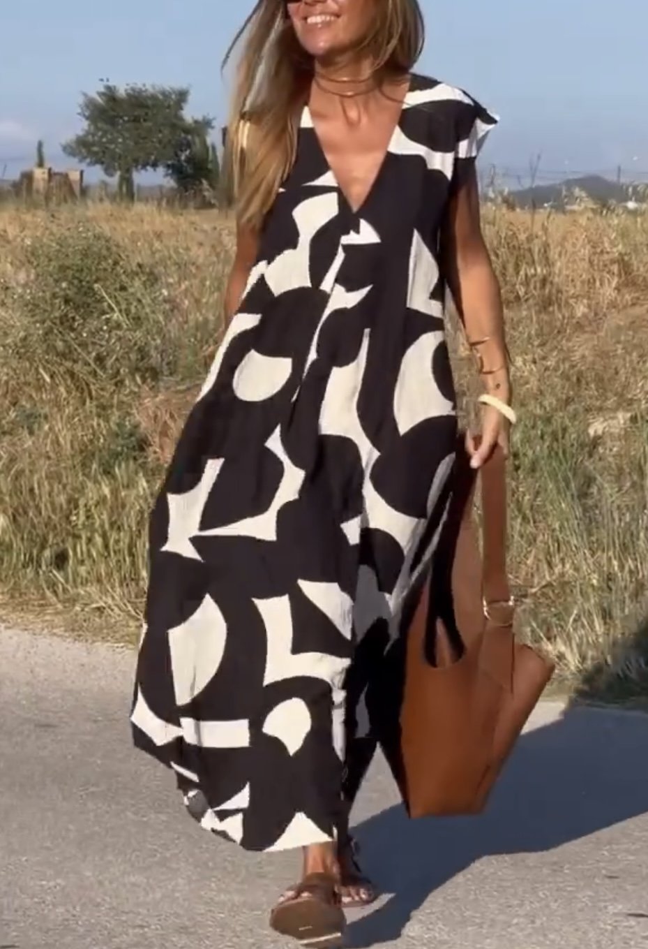 Women's Casual Printing V Neck Mixi Dress - Seldom Seen Styles