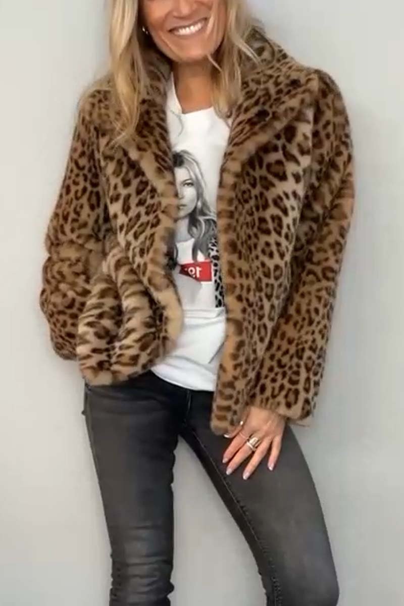 Women's Fashionable Leopard Print Lapel Faux Fur Winter Short Coat - Seldom Seen Styles