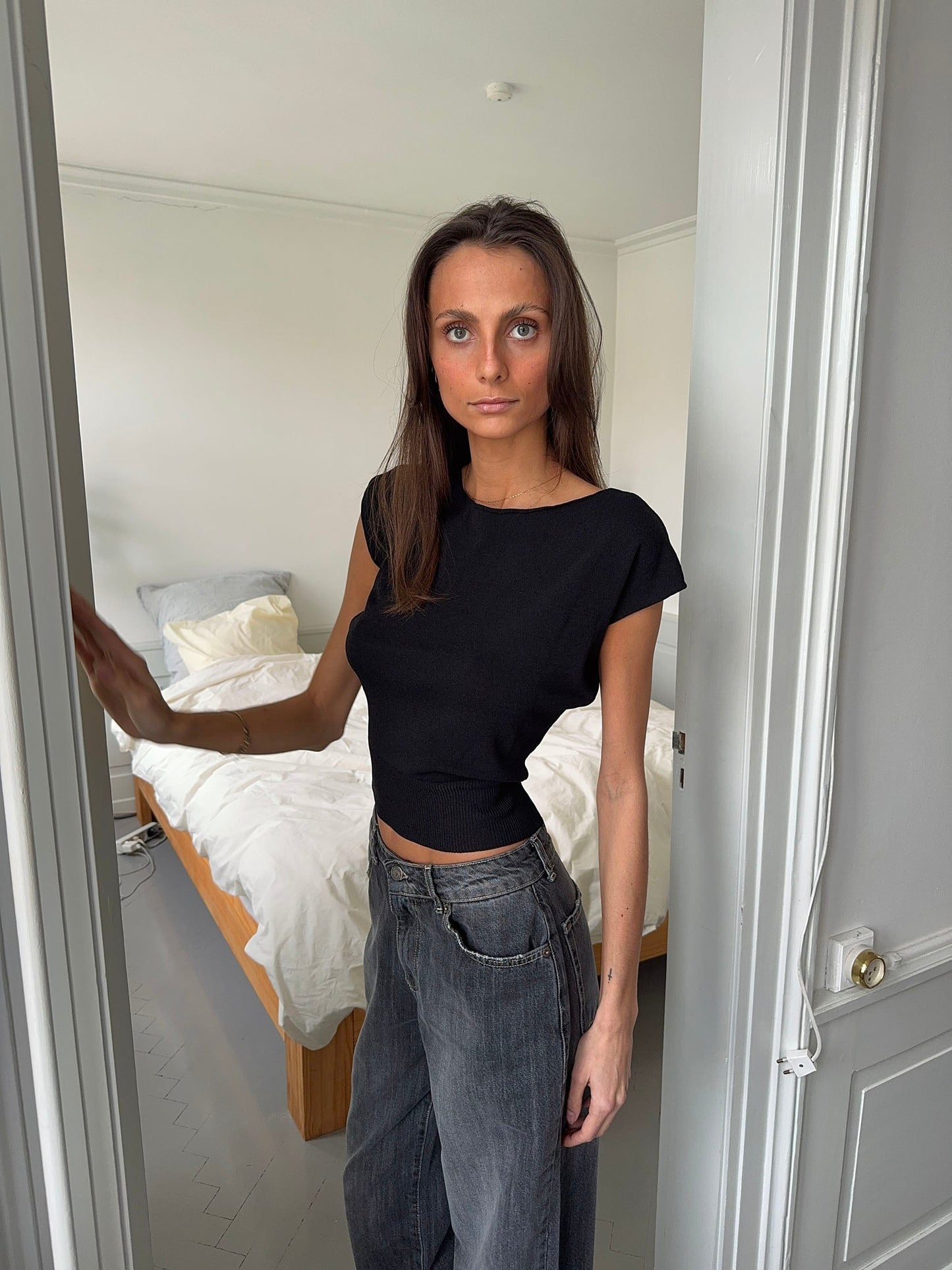 Lilu form fitting top - Black - Seldom Seen Styles